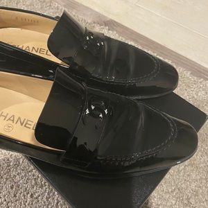 Chanel loafer